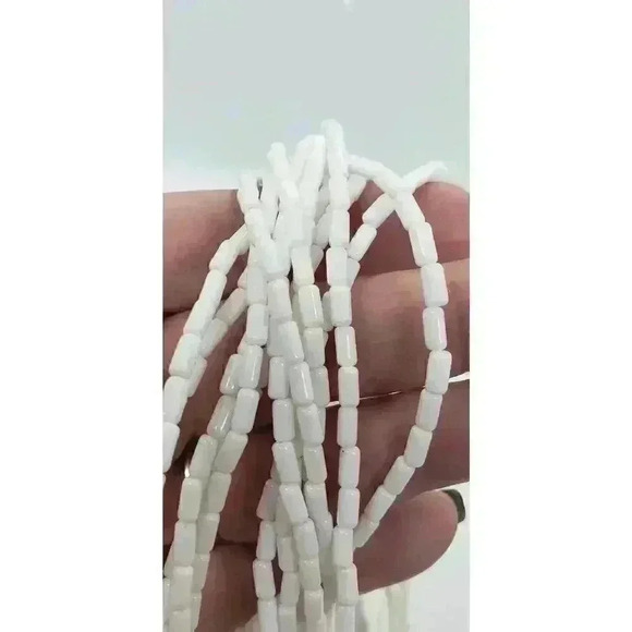 TRIFARI Multi-Strand Milk Glass Tube Beads Necklace Signed Rare Bead Shape VTG - Picture 2 of 8